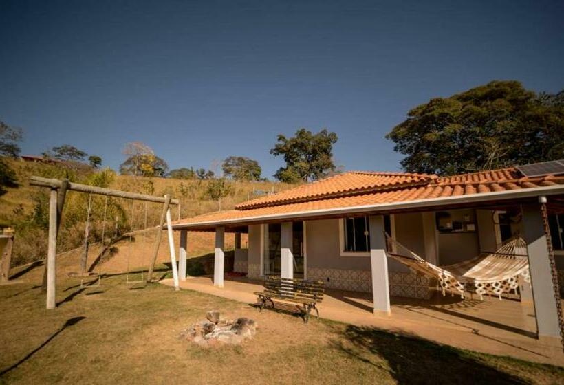 Casa De Campo Com Piscina Cascata Artificial