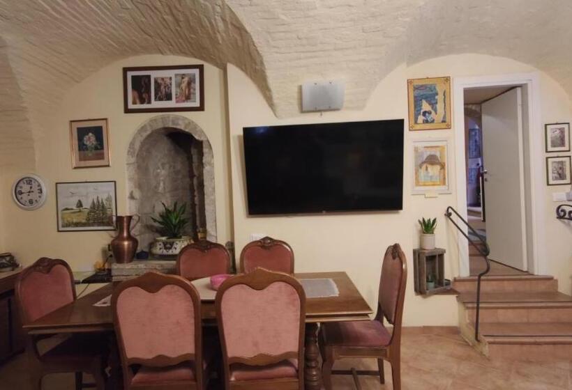 Casa Vacanza Todi Antica
