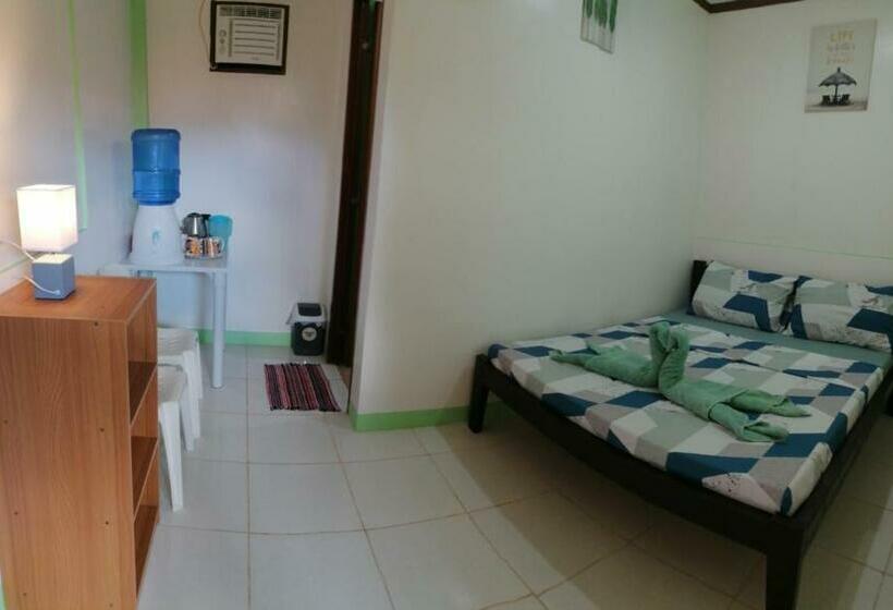 هتل کپسول Malunggay S Inn