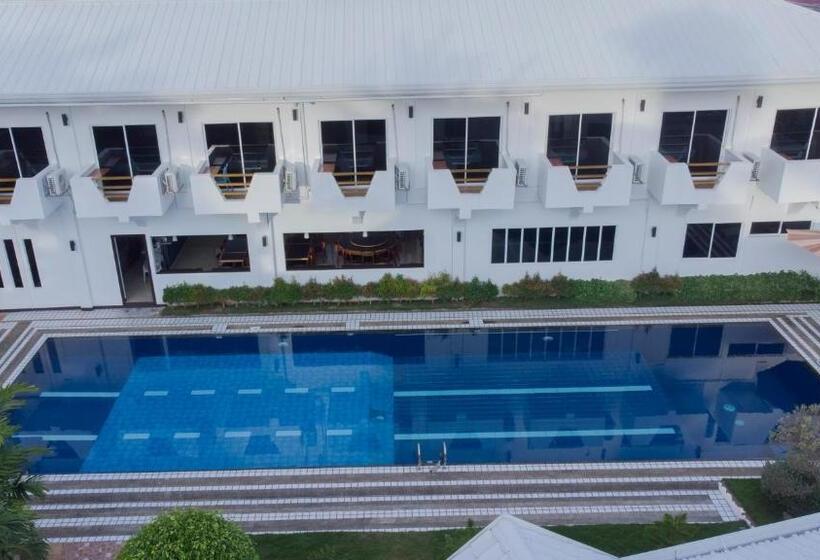 فندق Adela Resort Panglao