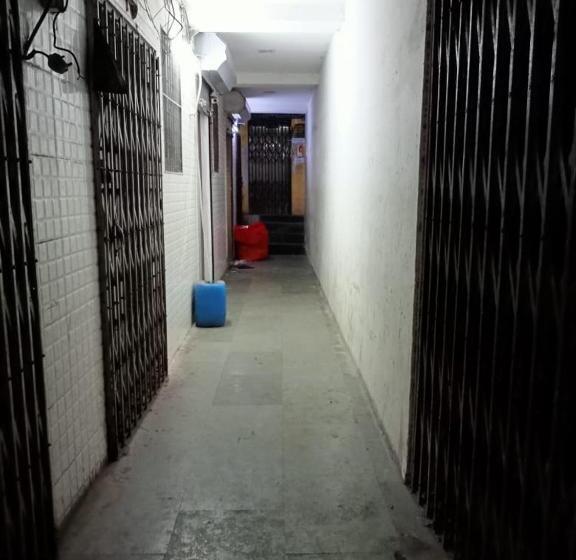 هتل New Silver Elite