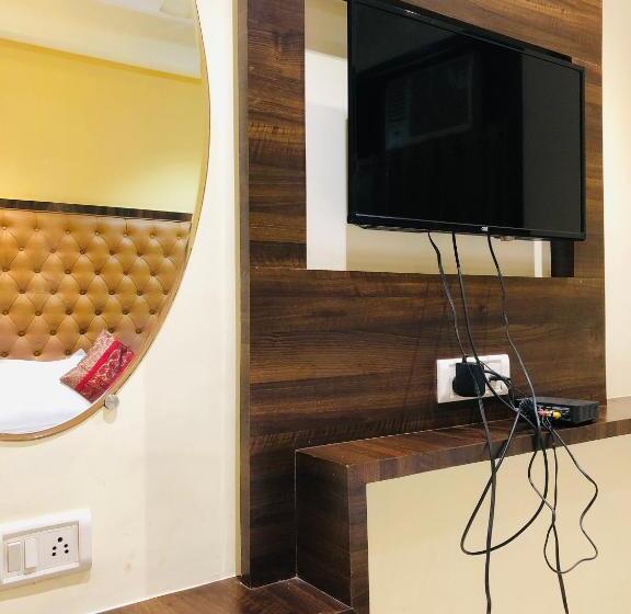 هتل New Silver Elite