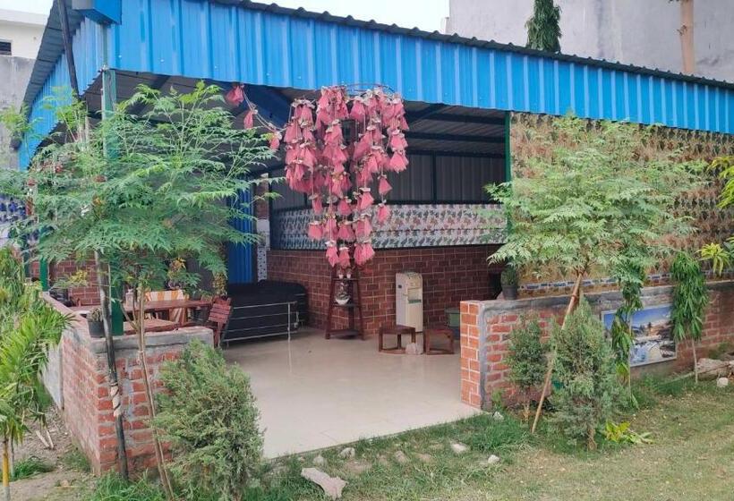 ホテル Spot On Rb Farms Stay Home