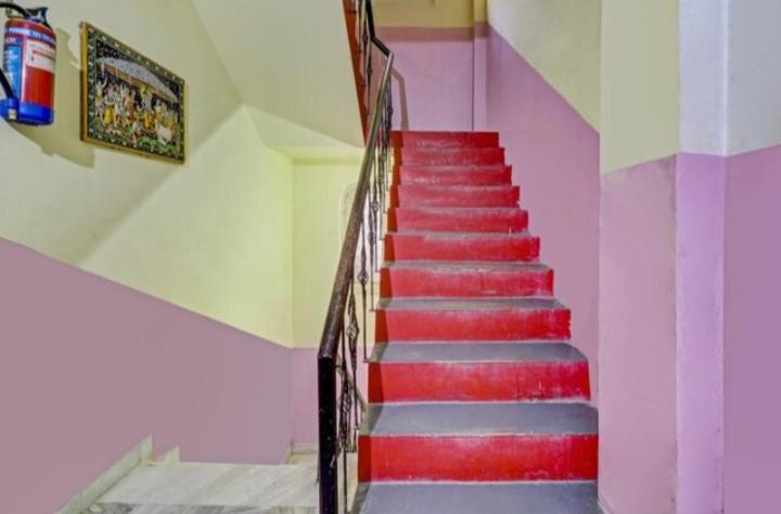 膳宿费 Ganga View Harry Stay