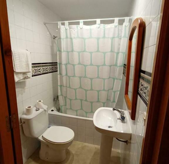 膳宿费 Hostal Moncada