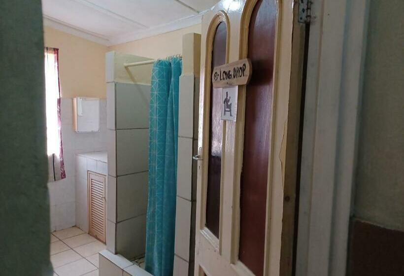 פנסיון Khaya Langa Guest House & Contractors Accommodation