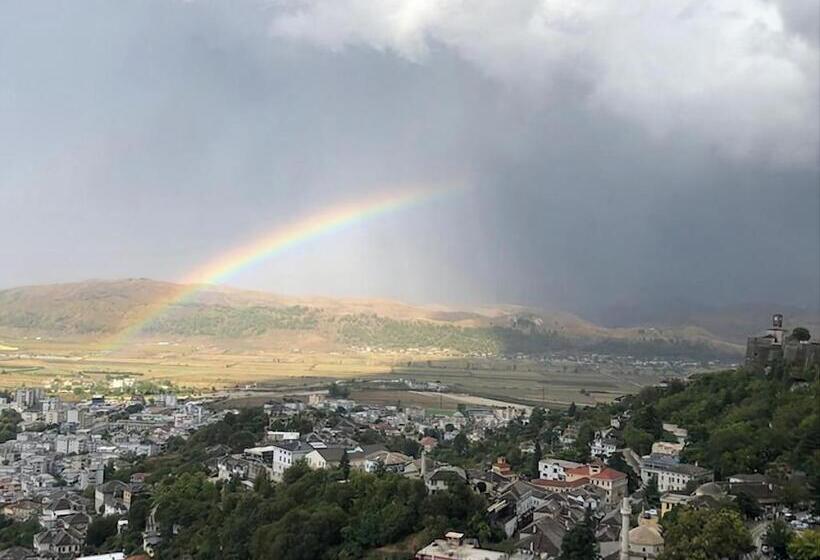 膳宿费 Panoramic Vlachos