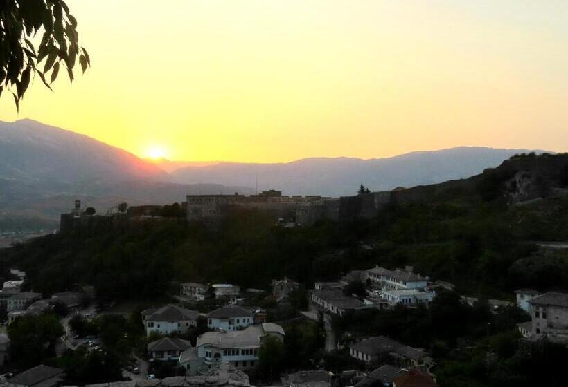 膳宿费 Panoramic Vlachos