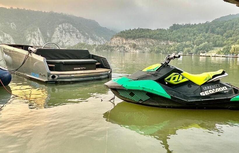 بنسيون Serenity