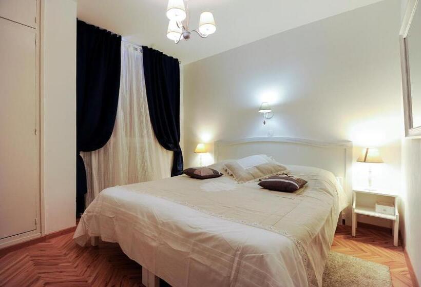 膳宿费 Tinel Rooms Old City Center