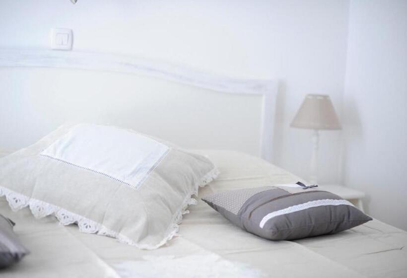 膳宿费 Tinel Rooms Old City Center