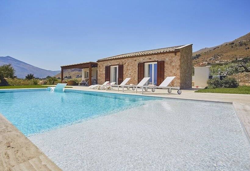 Villa Del Borgo Con Piscina E Jacuzzi