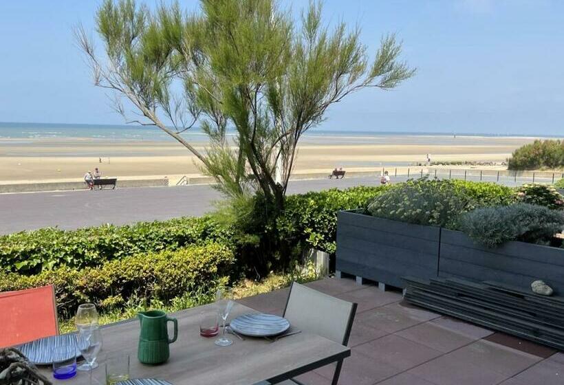 Appartement 2p, Rez De Jardin, Accès Plage, Animaux Ok, Parking, Internet Inclus   Fr 1 487 355