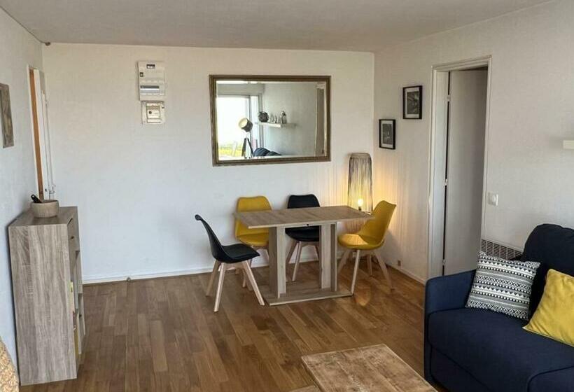 Appartement 2p, Rez De Jardin, Accès Plage, Animaux Ok, Parking, Internet Inclus   Fr 1 487 355