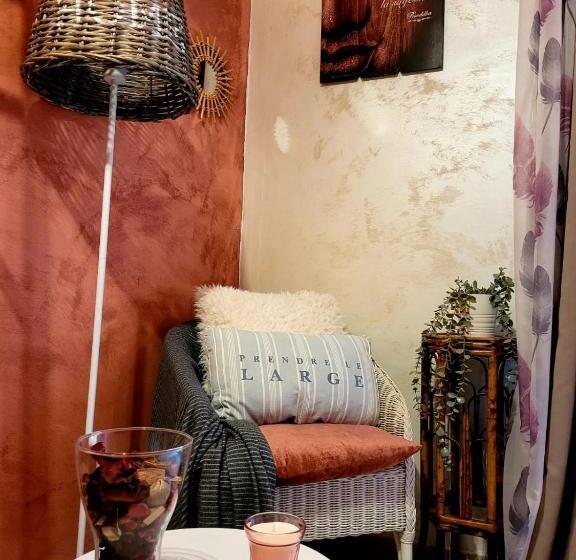 مبيت وإفطار Ambition Bien Etre Adulte Only