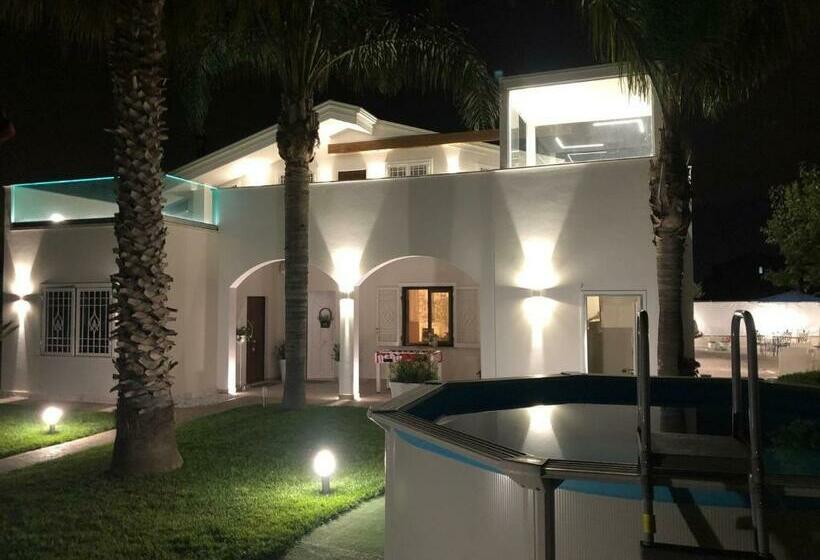 مبيت وإفطار Il Melograno Chic&nature