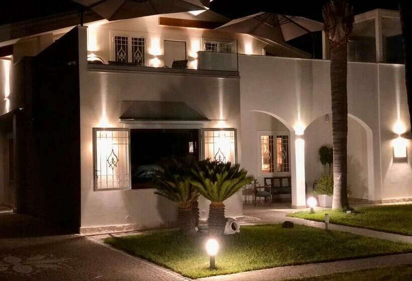 مبيت وإفطار Il Melograno Chic&nature