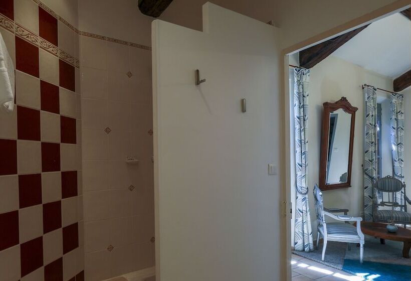 مبيت وإفطار Le 37 Malaucene