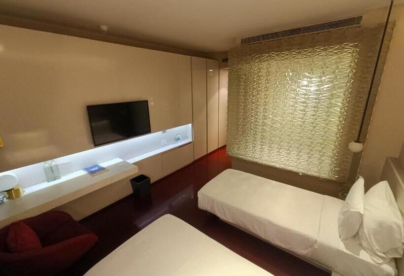 Boulevard By Design Hotel Chennai