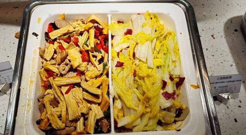 هتل Hilton Garden Inn Lhasa