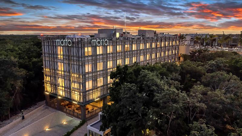 هتل Motto By Hilton Tulum