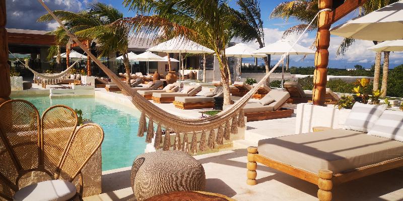 هتل Motto By Hilton Tulum