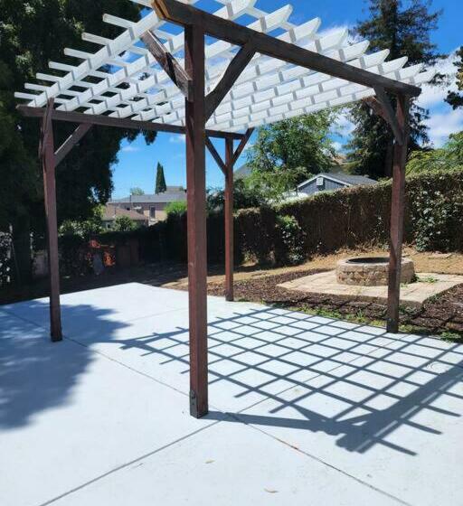 Modern 4 Bed Bungalow San Leandro Oakland Airport Washerdryer Ideal For Long Term Stay