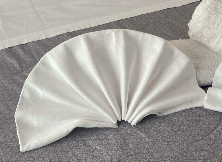 ペンション Affittacamere L Orchidea