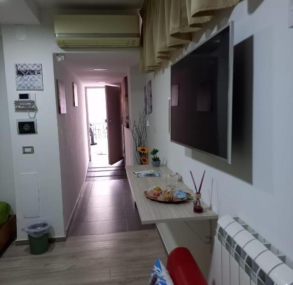 بنسيون Camera Eden