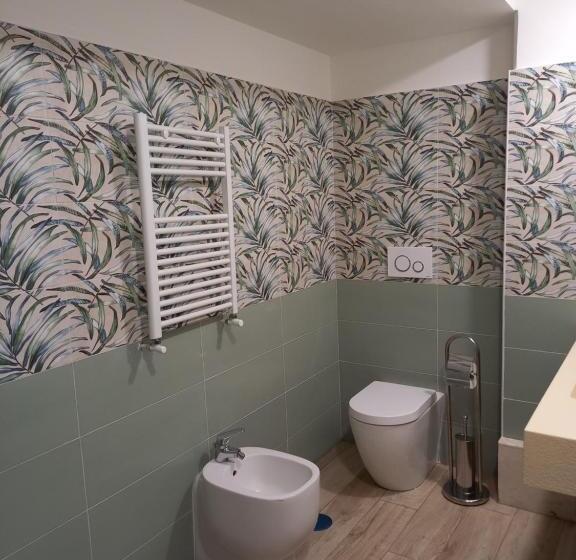 بنسيون Camera Eden