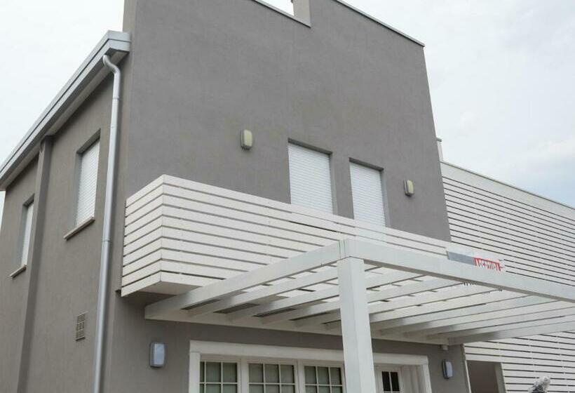 بنسيون Locanda Patoea