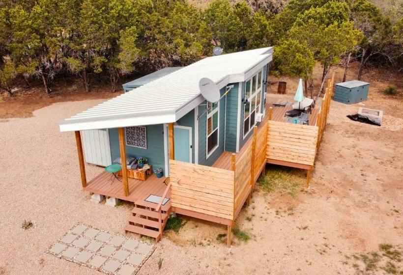 Relaxing Place/sleeps 3/off Grid/pet/free Wifi