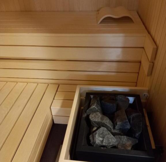 Tubej B&b Family Room