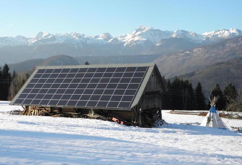 Tubej B&b Family Room