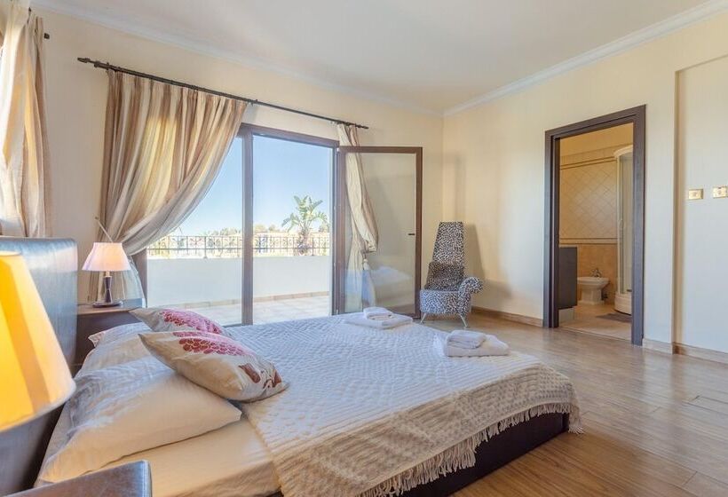 Villa Brigitte In Paralimni