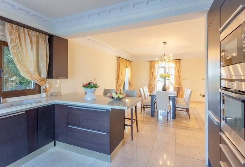 Villa Brigitte In Paralimni