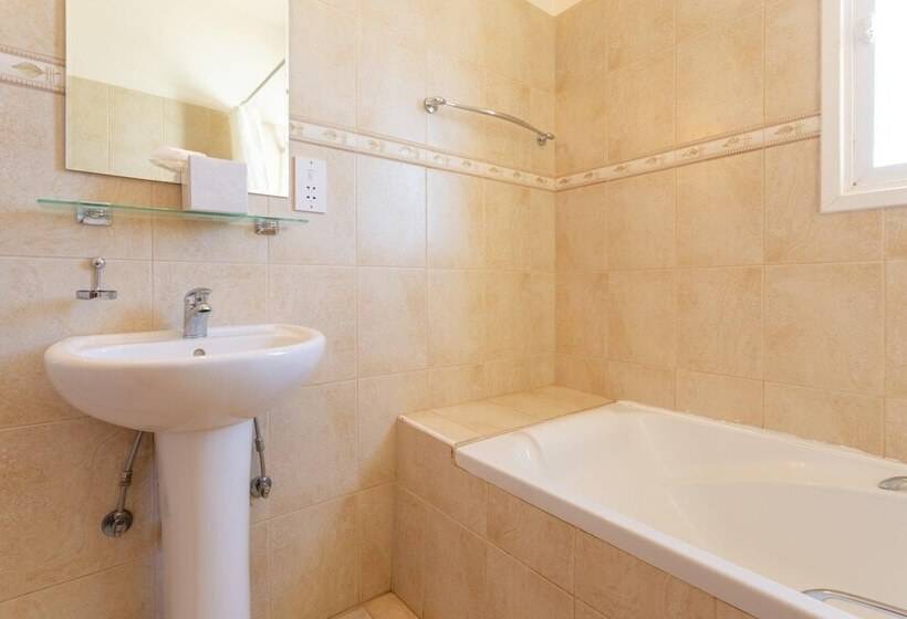 Villa Chryso In Paralimni