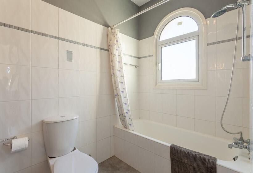 Villa Chryso In Paralimni