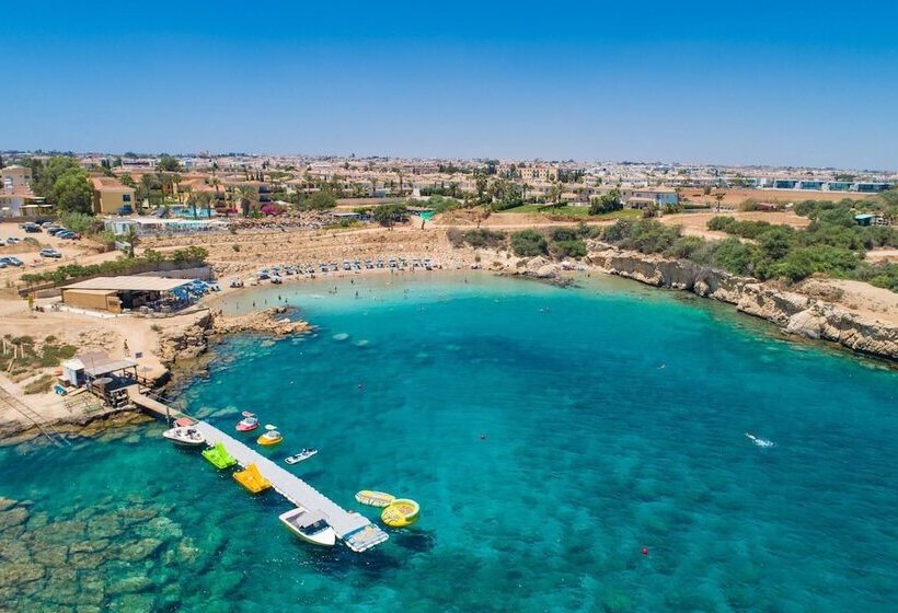 Villa Miracle In Paralimni