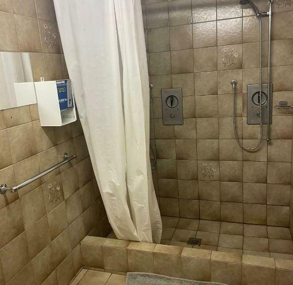 ユースホステル Kunst Und Naturfreundehaus Brünig