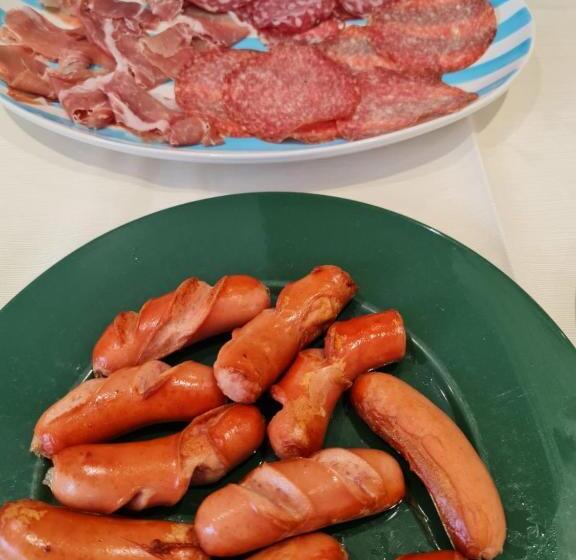 B&b Champagne, Vlore Bay