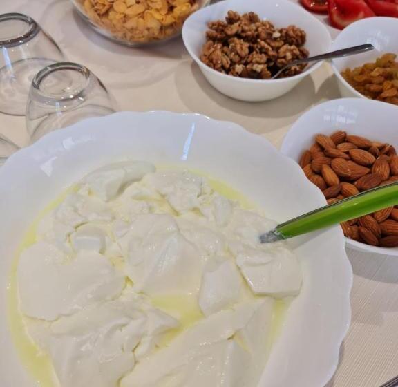 B&b Champagne, Vlore Bay