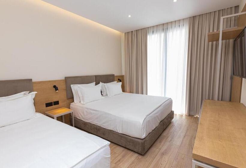 B&b Champagne, Vlore Bay