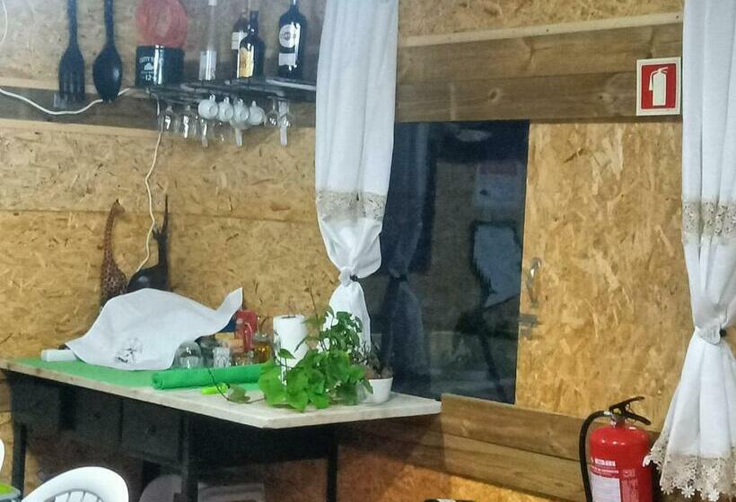 مبيت وإفطار Alojamento Local Largo Da Igreja