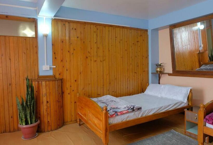 Bed and Breakfast Down Town Homestay