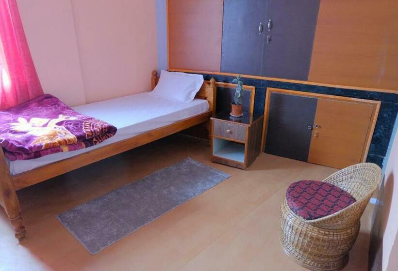 Bed and Breakfast Down Town Homestay