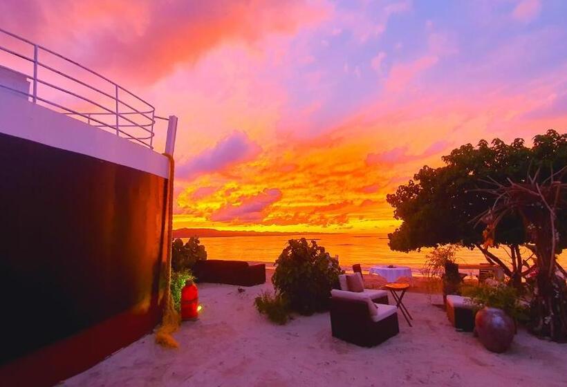 Bluemare Ecohotel Frente A La Playa Ensendada