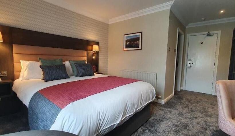 Burrendale Hotel Country Club & Spa