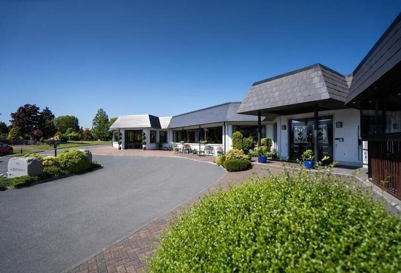 Burrendale Hotel Country Club & Spa