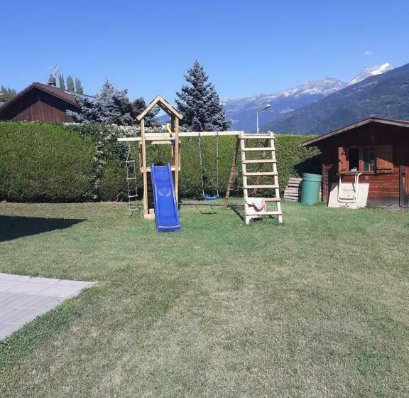 Chambre Avec Sdb, Wc Et Entrée Indépendantes Pour Les Locataires